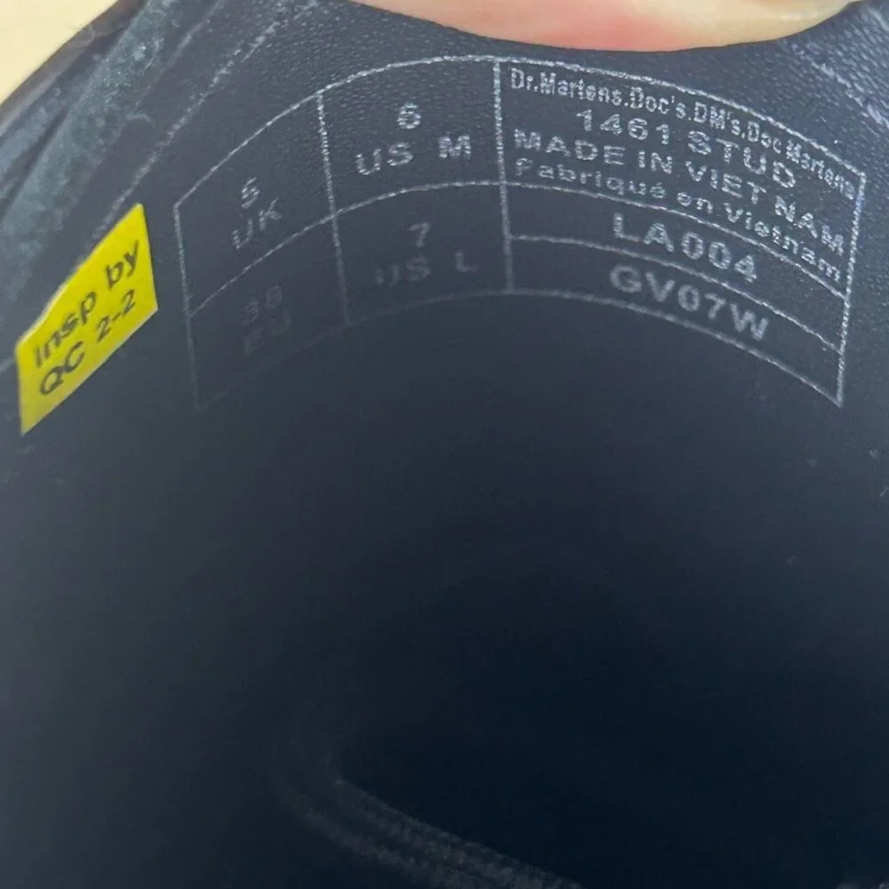 Dr Martens 1461 Stud Leather Oxford Shoes Womens 7 Black Silver Studded Spikes - Picture 9 of 10